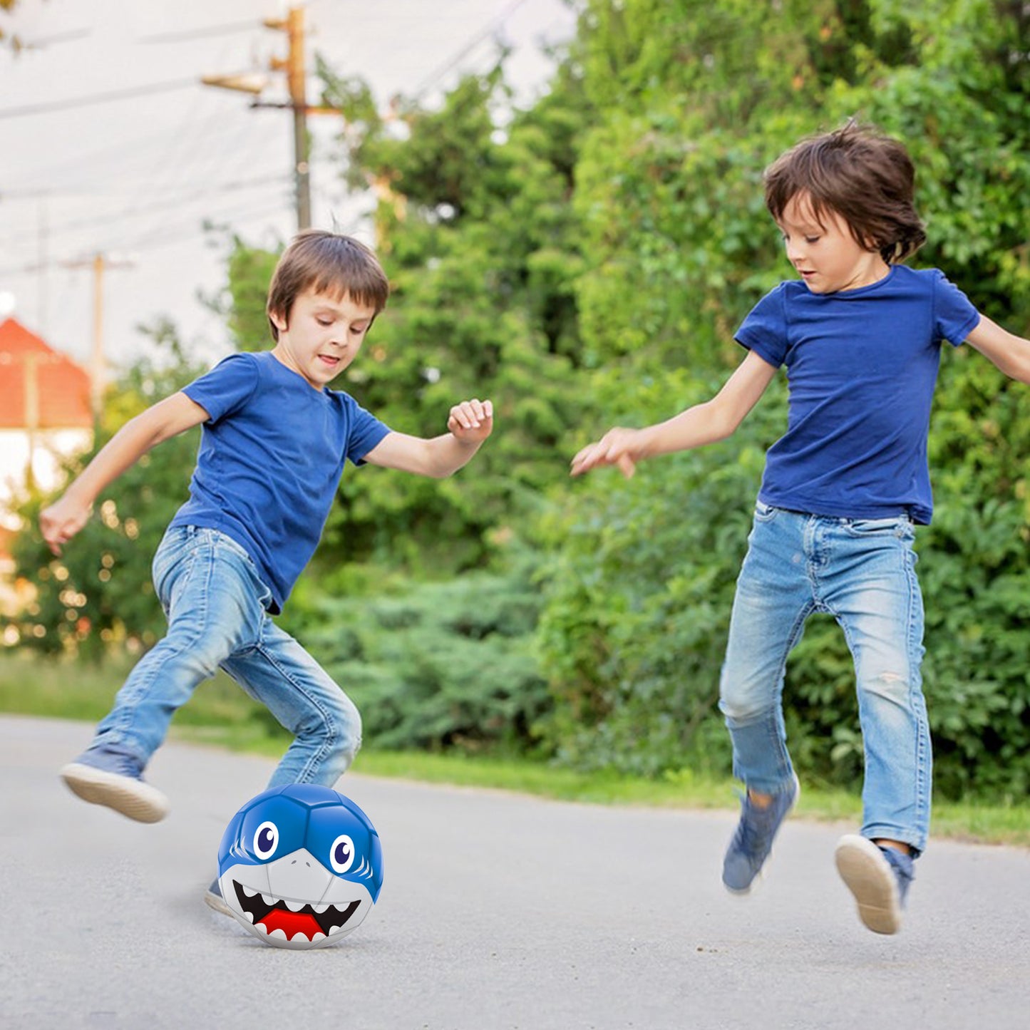 Soccer Ball, Size 3 Soccer Balls for Kids Ages 4-8,Toddlers Sport Games Outdoor Toys Ball for Boys Girls,Garden Backyard Playground Football Toys with Pump